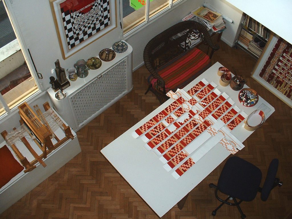 2004 · Taller